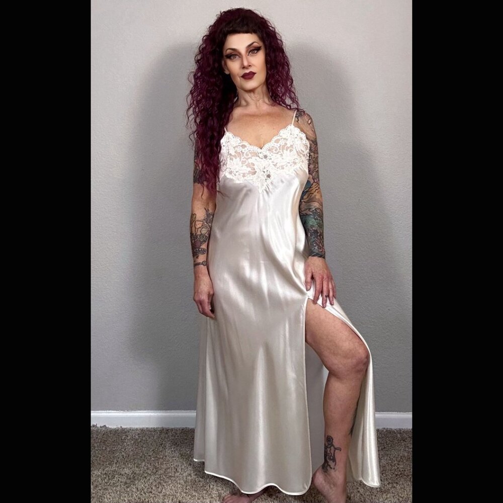 Y2K Victoria's Secret White Maxi Lace Slip Dress Retro 30s Gown Jean Harlow L